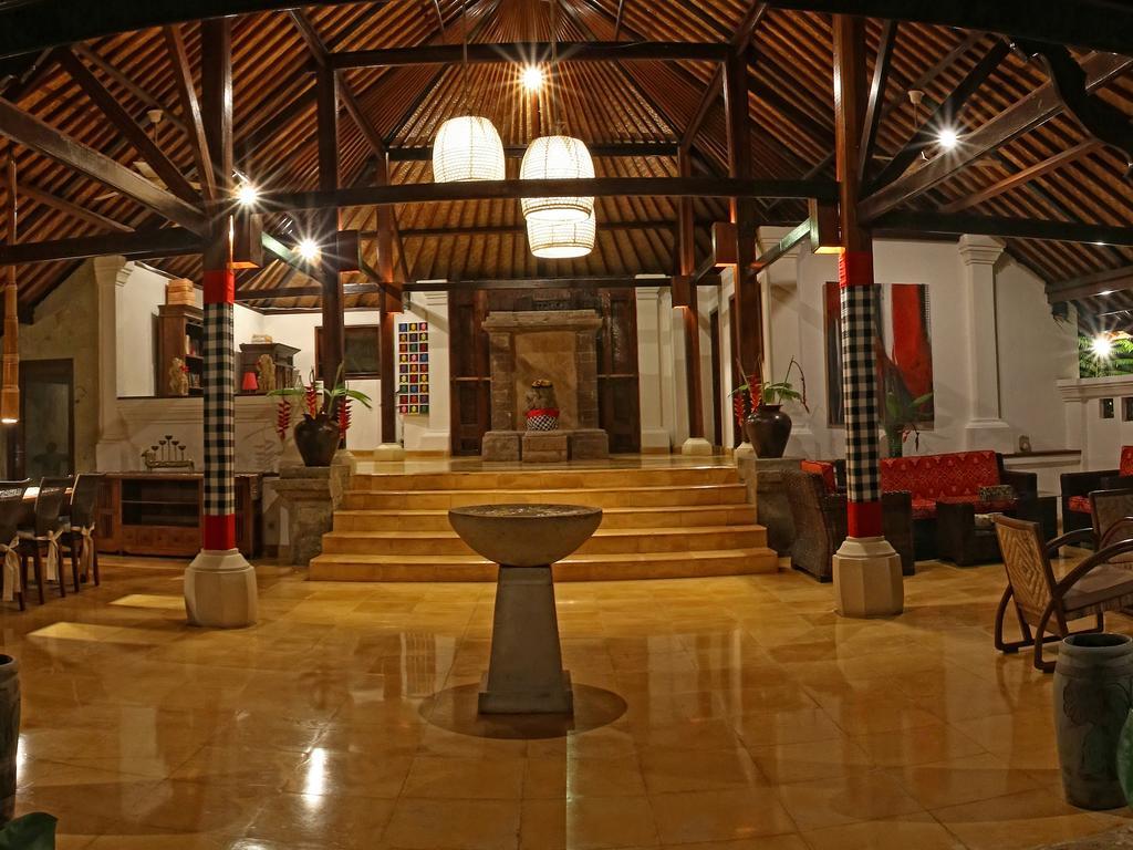 Toya Retreat Villa Тегалаланг Екстериор снимка