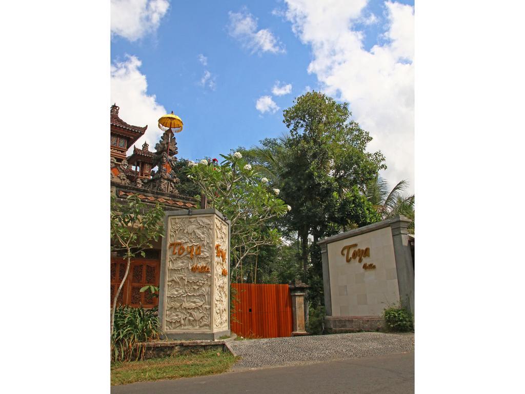 Toya Retreat Villa Тегалаланг Екстериор снимка
