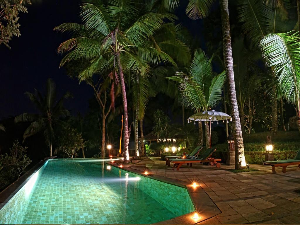 Toya Retreat Villa Тегалаланг Екстериор снимка