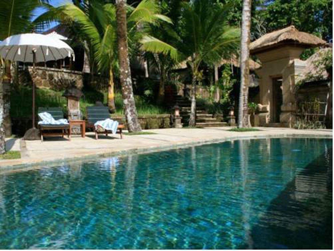 Toya Retreat Villa Тегалаланг Екстериор снимка