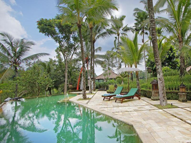 Toya Retreat Villa Тегалаланг Екстериор снимка