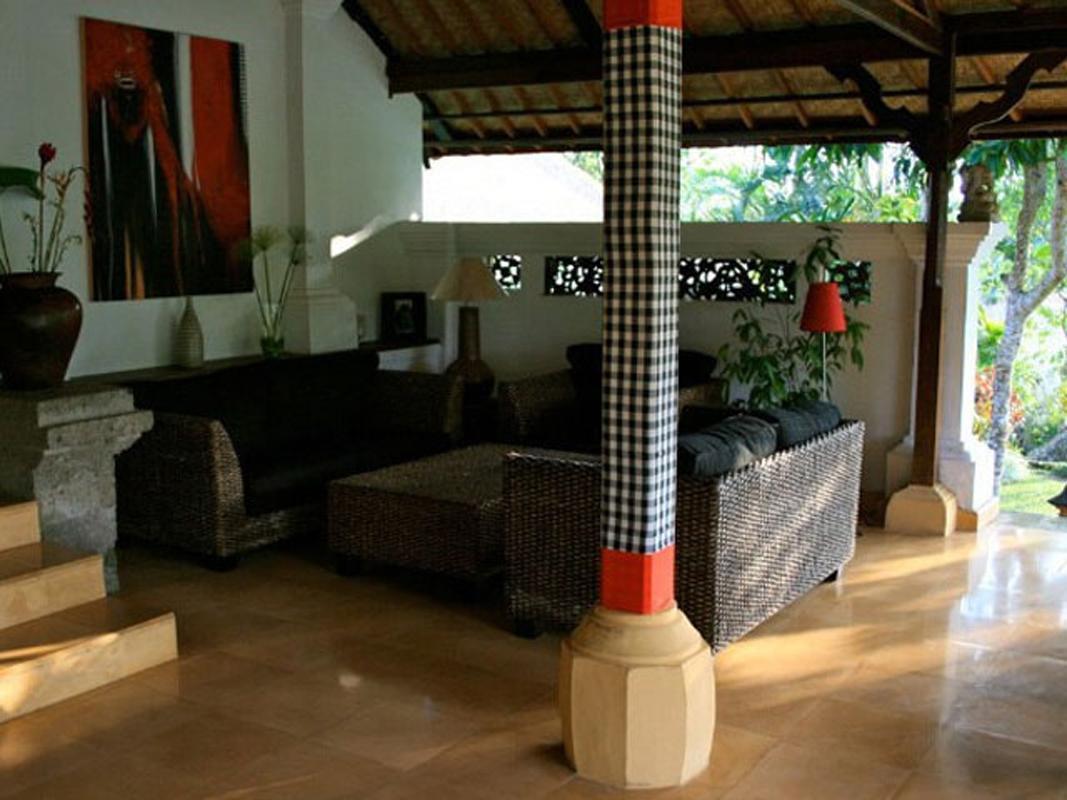 Toya Retreat Villa Тегалаланг Екстериор снимка